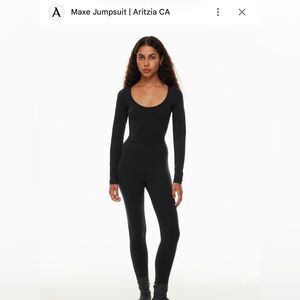 Aritzia Wilfred jumpsuit in black size small